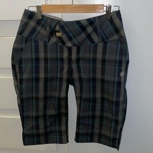 Element short size 3